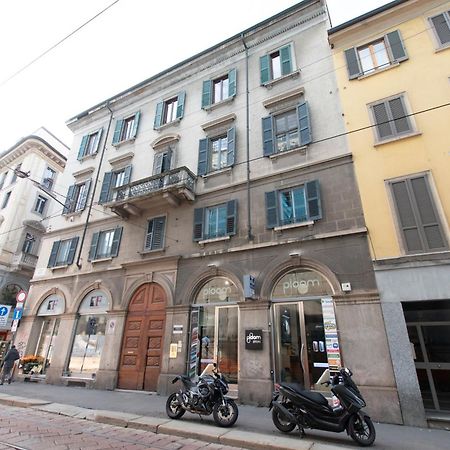 Luxury Apartment Near Duomo Italia 38 Милан Экстерьер фото